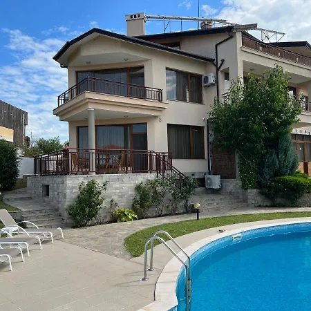 Family Dreams 3* Sozopol